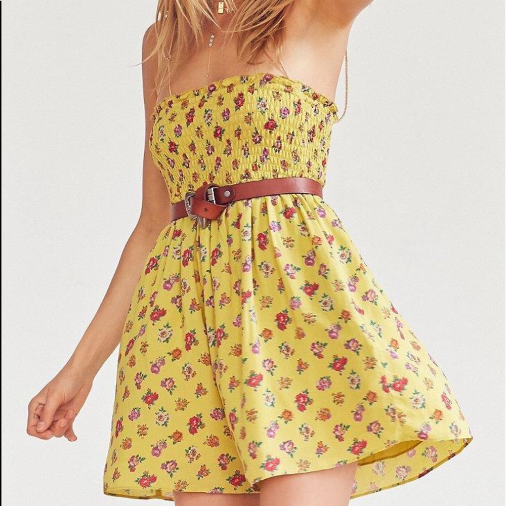 Kimchi Blue Floral Meadow Strapless Romper